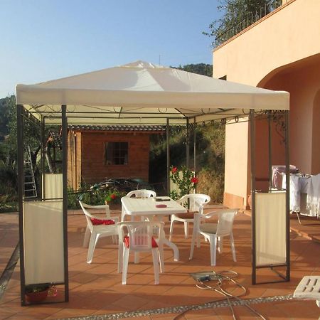 Room In Villa - Room In The Hills With Garden And Sea View San Salvatore  Εξωτερικό φωτογραφία